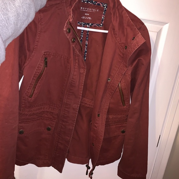 Rust colored jacket - Picture 1 of 2
